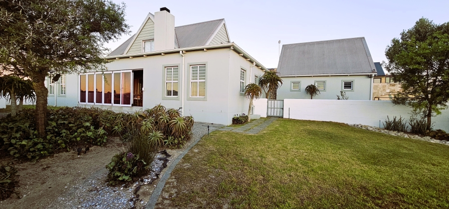 4 Bedroom Property for Sale in Myburgh Park Western Cape